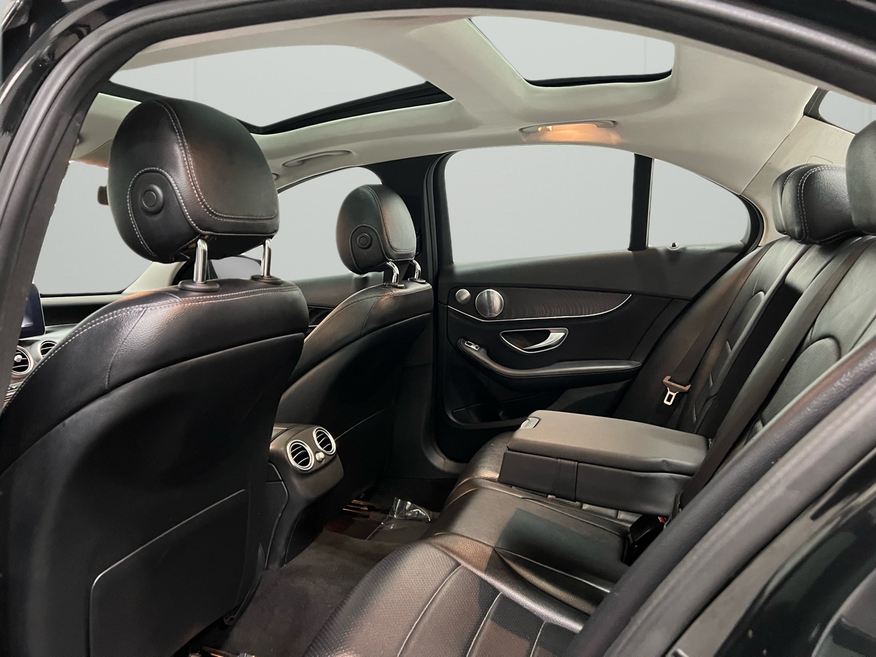 Mercedes-Benz C-Class C300 4MATIC Sedan 2015