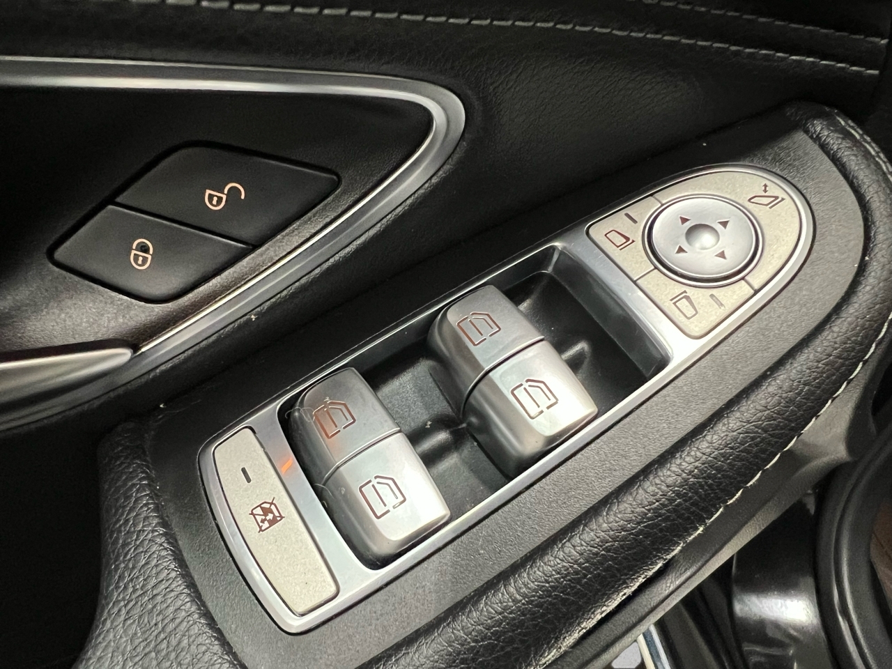 Mercedes-Benz C-Class C300 4MATIC Sedan 2015