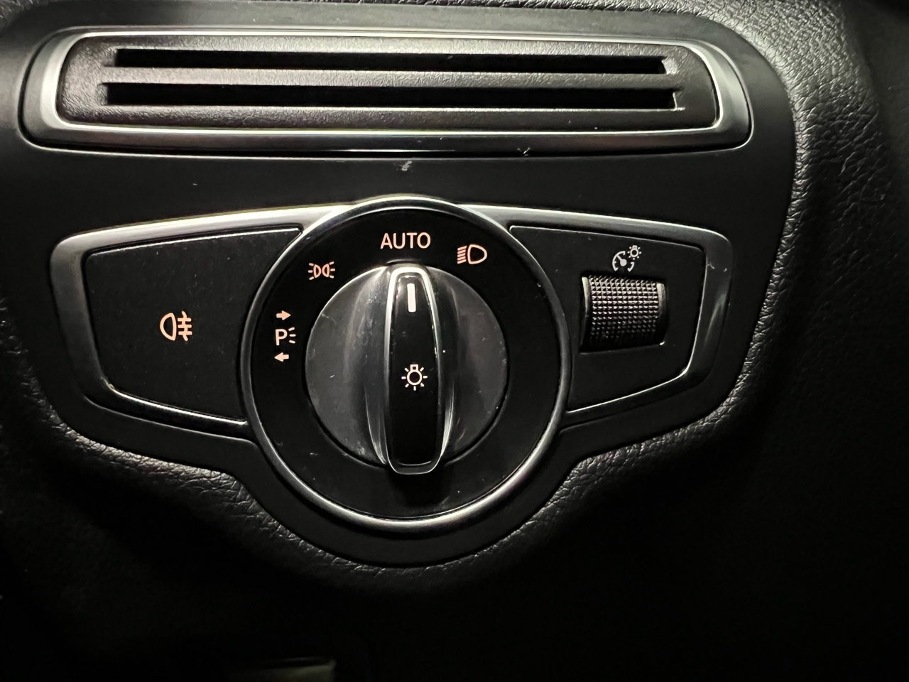 Mercedes-Benz C-Class C300 4MATIC Sedan 2015