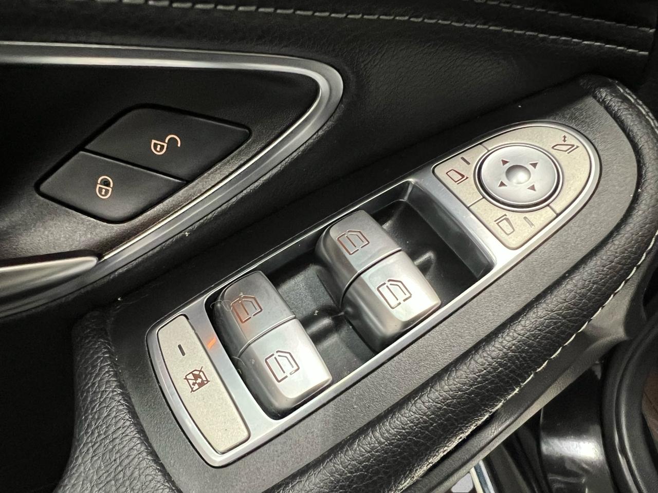 Mercedes-Benz C-Class C300 4MATIC Sedan 2015