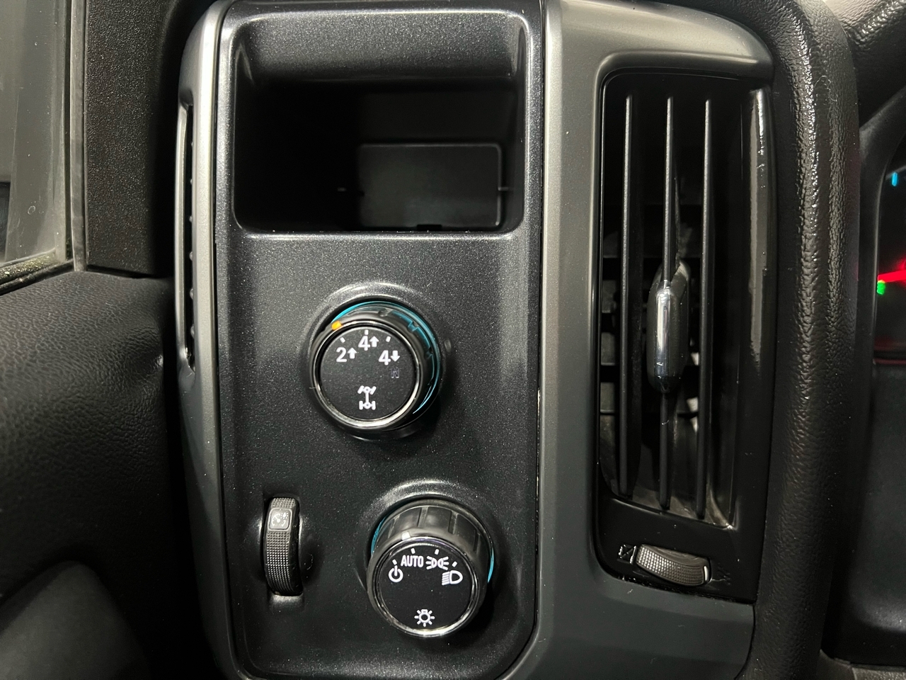 Chevrolet Silverado 2500HD LT Crew Cab Long Bed 4WD 2015