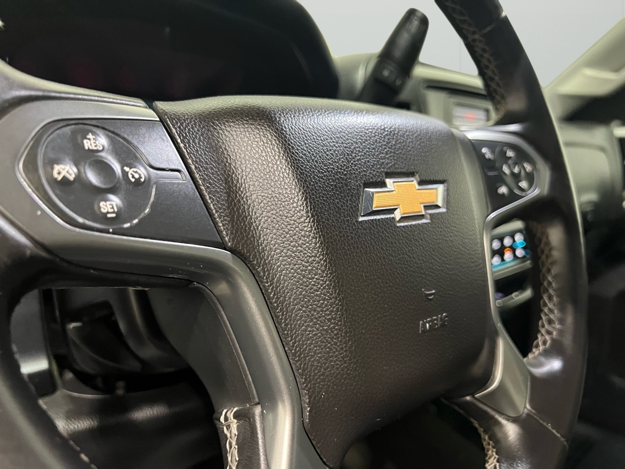 Chevrolet Silverado 2500HD LT Crew Cab Long Bed 4WD 2015