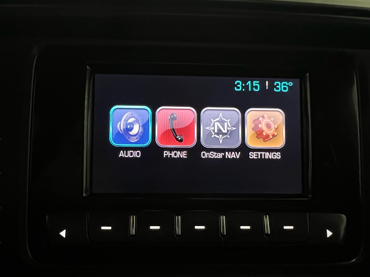 Chevrolet Silverado 2500HD LT Crew Cab Long Bed 4WD 2015