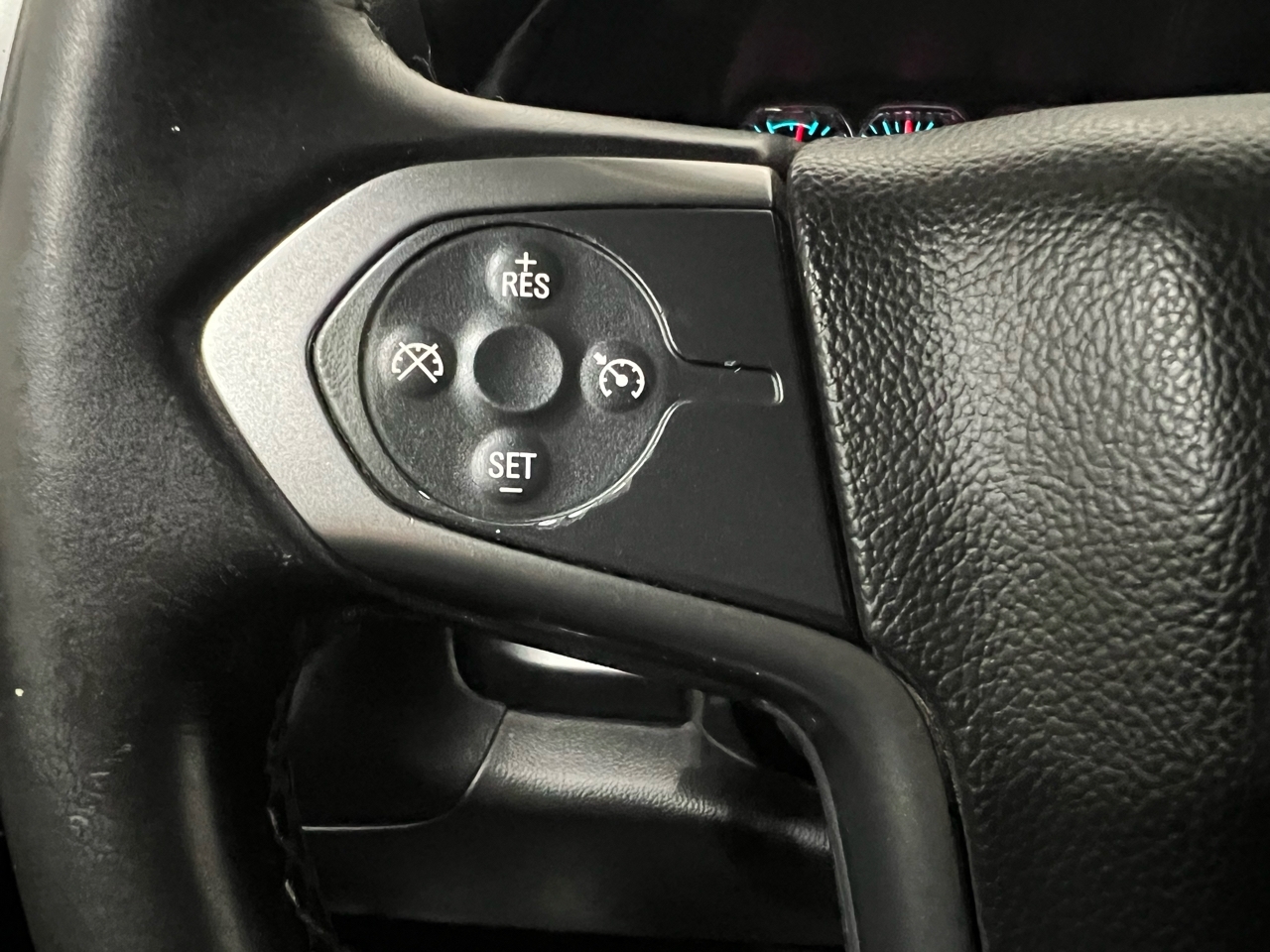 Chevrolet Silverado 2500HD LT Crew Cab Long Bed 4WD 2015