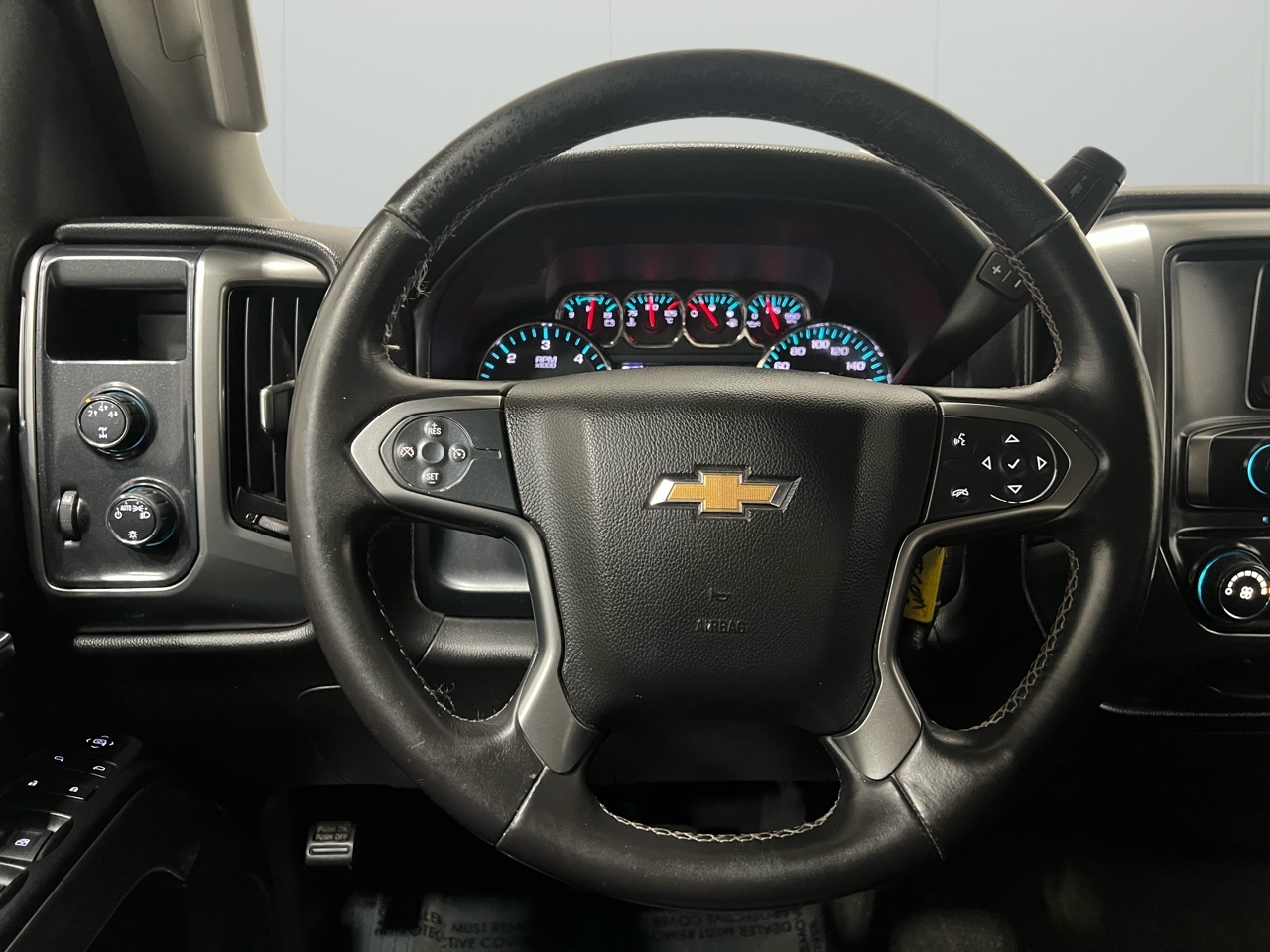 Chevrolet Silverado 2500HD LT Crew Cab Long Bed 4WD 2015