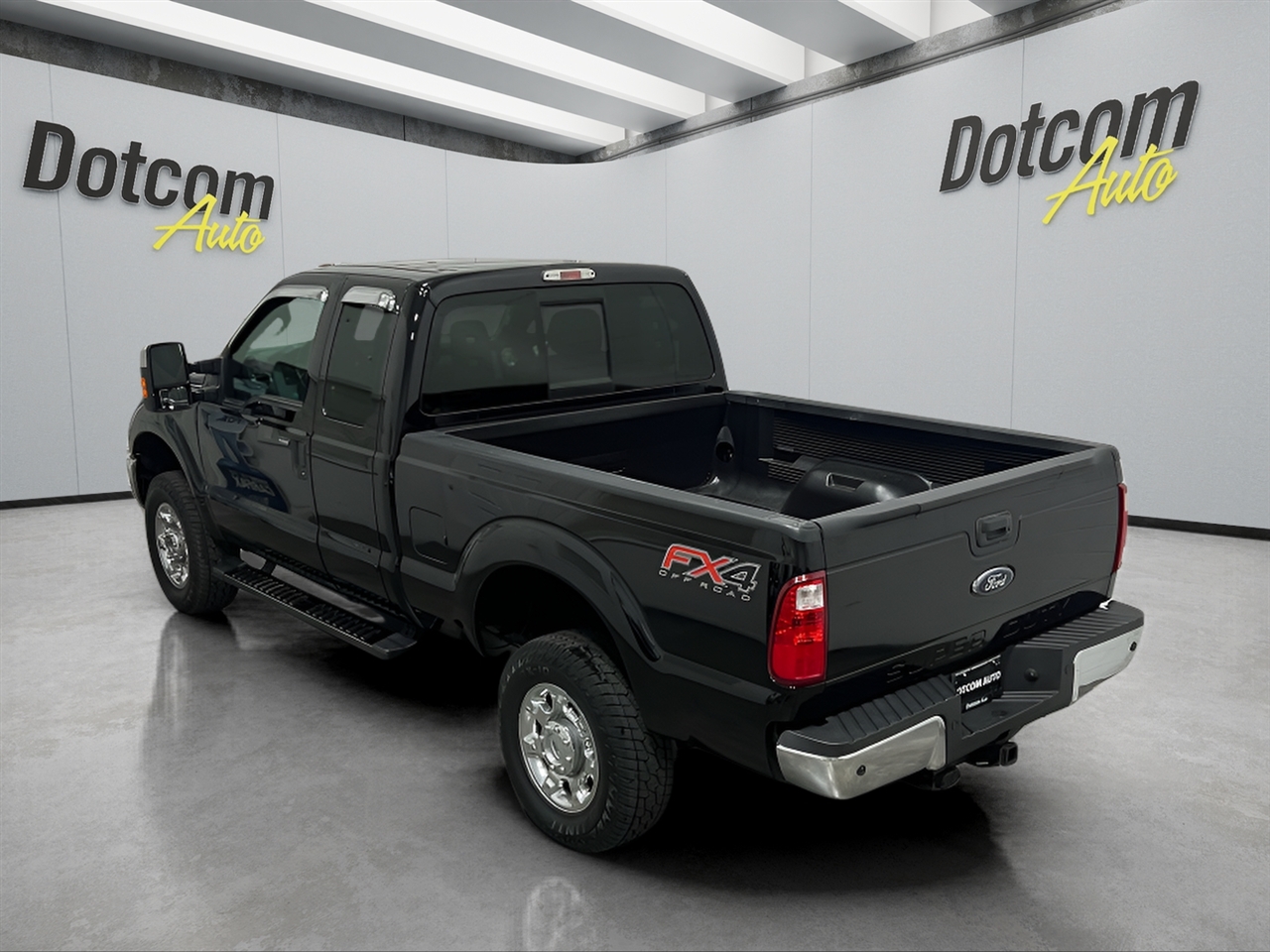 Ford F-250 SD XLT SuperCab Short Bed 4WD 2016