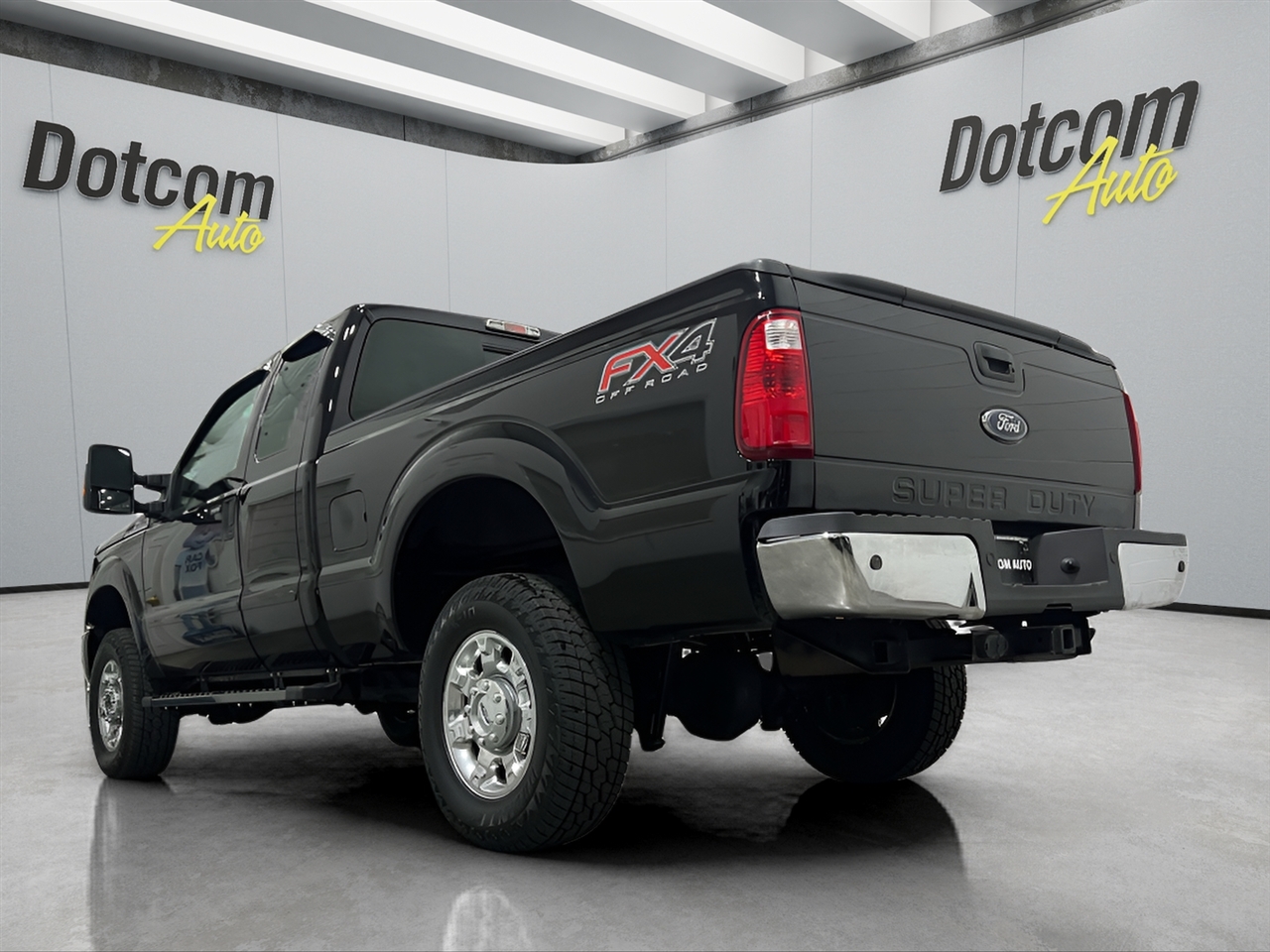 Ford F-250 SD XLT SuperCab Short Bed 4WD 2016
