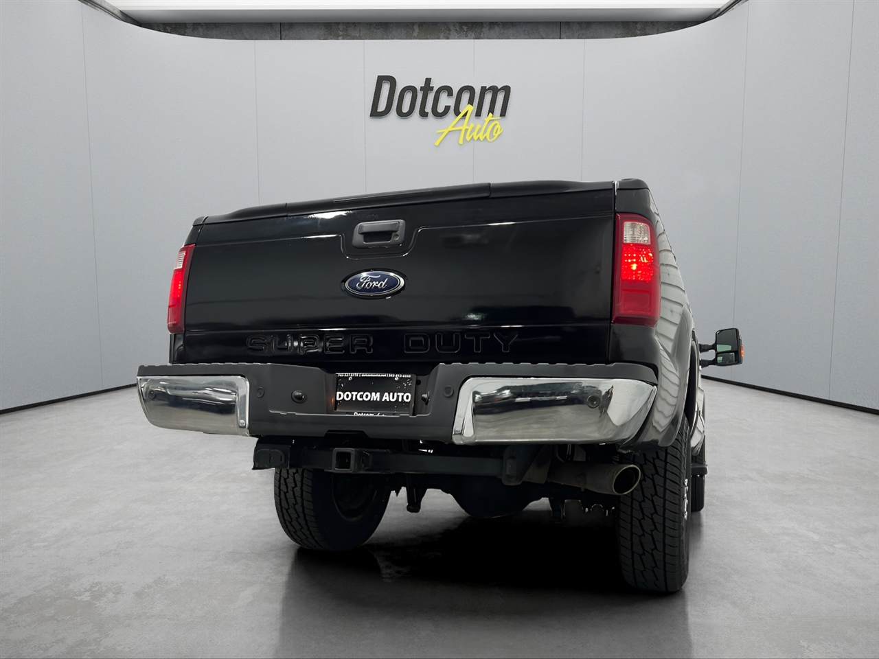 Ford F-250 SD XLT SuperCab Short Bed 4WD 2016