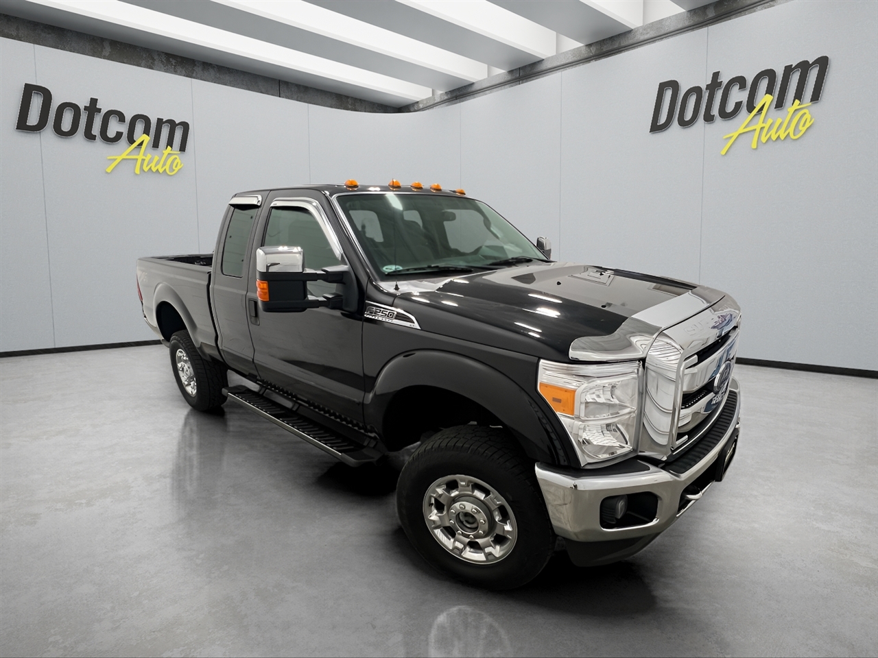 Ford F-250 SD XLT SuperCab Short Bed 4WD 2016