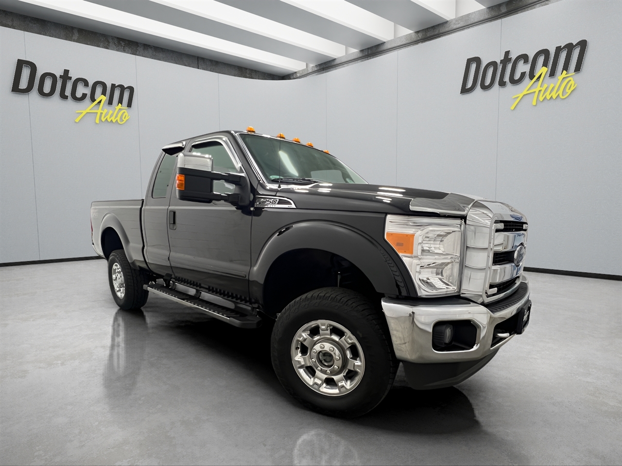 Ford F-250 SD XLT SuperCab Short Bed 4WD 2016