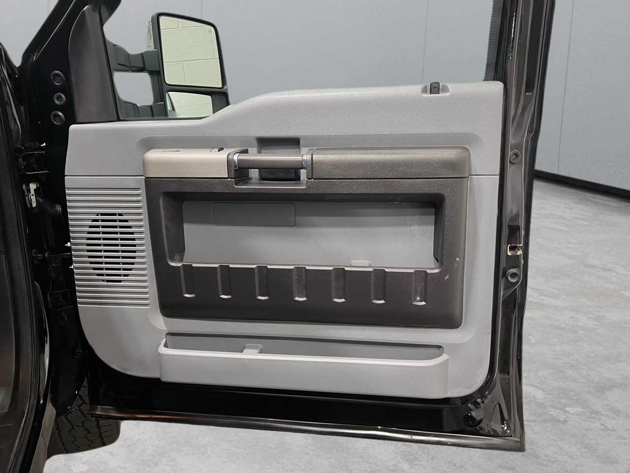 Ford F-250 SD XLT SuperCab Short Bed 4WD 2016