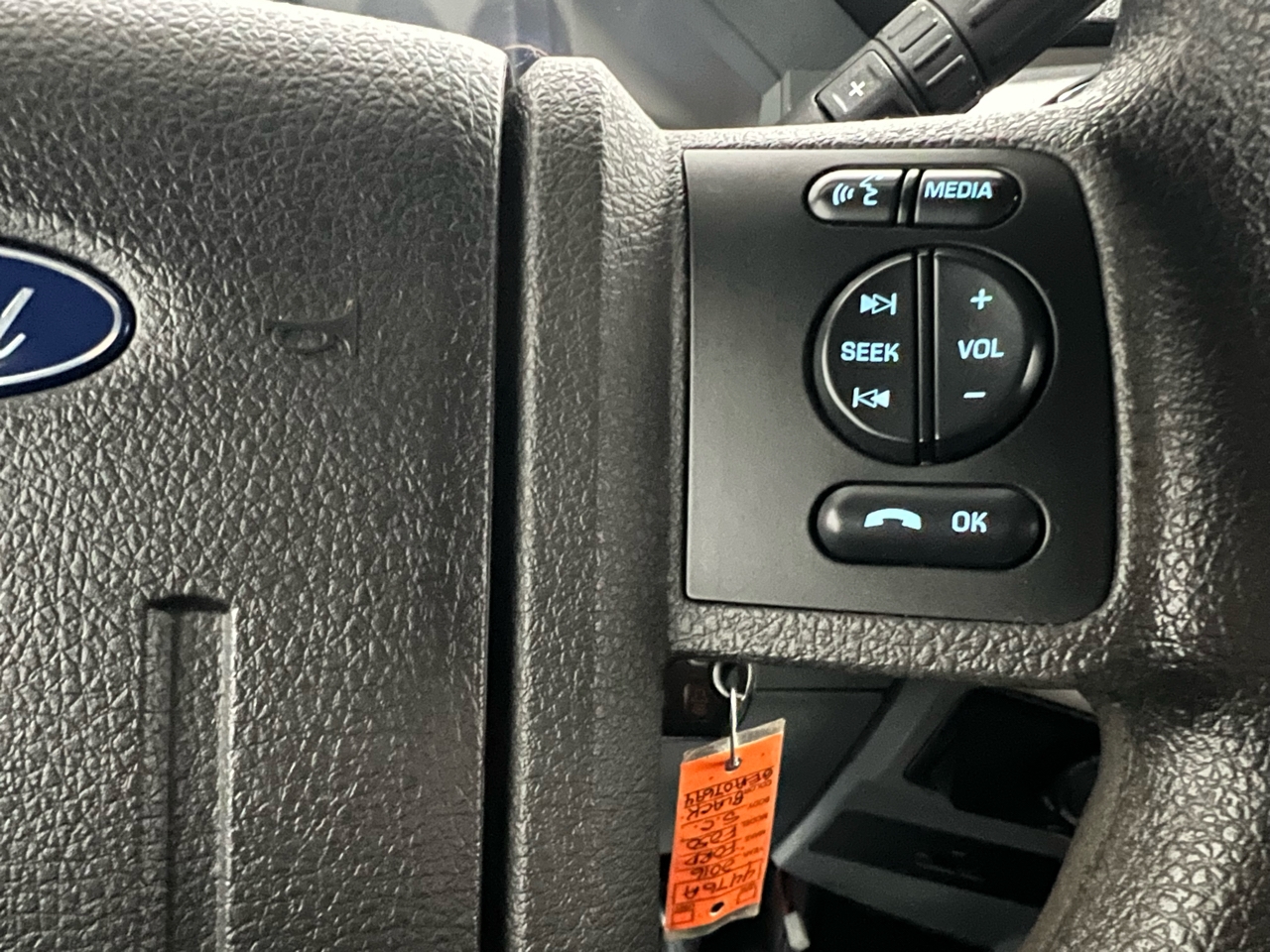 Ford F-250 SD XLT SuperCab Short Bed 4WD 2016