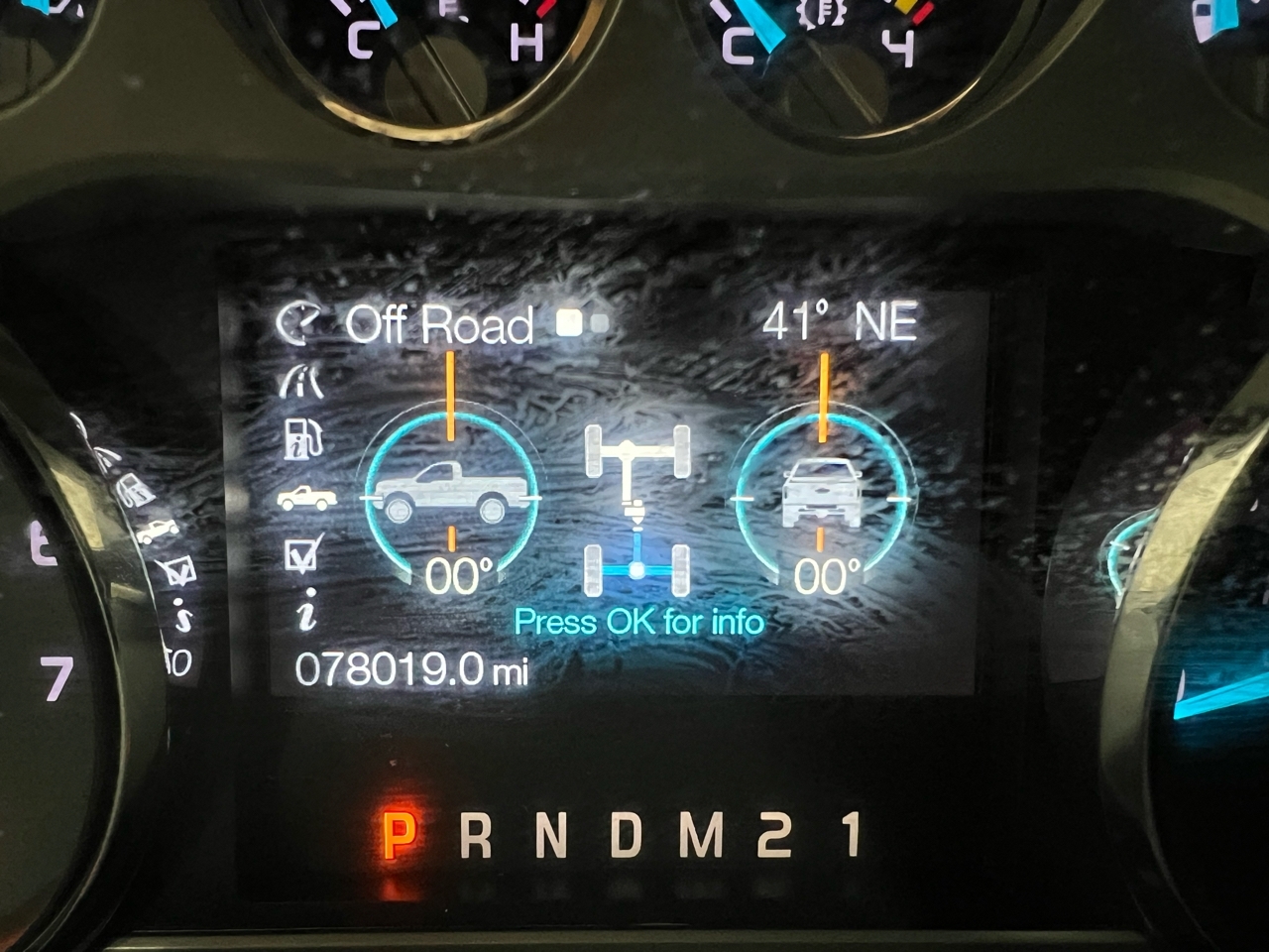 Ford F-250 SD XLT SuperCab Short Bed 4WD 2016