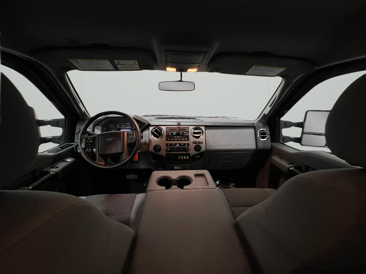 Ford F-250 SD XLT SuperCab Short Bed 4WD 2016