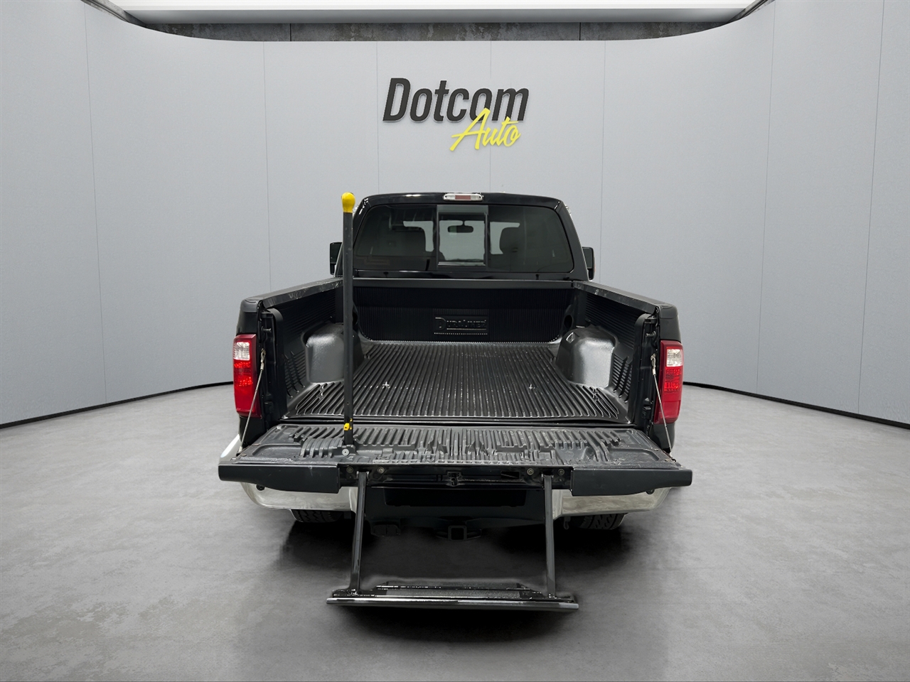 Ford F-250 SD XLT SuperCab Short Bed 4WD 2016