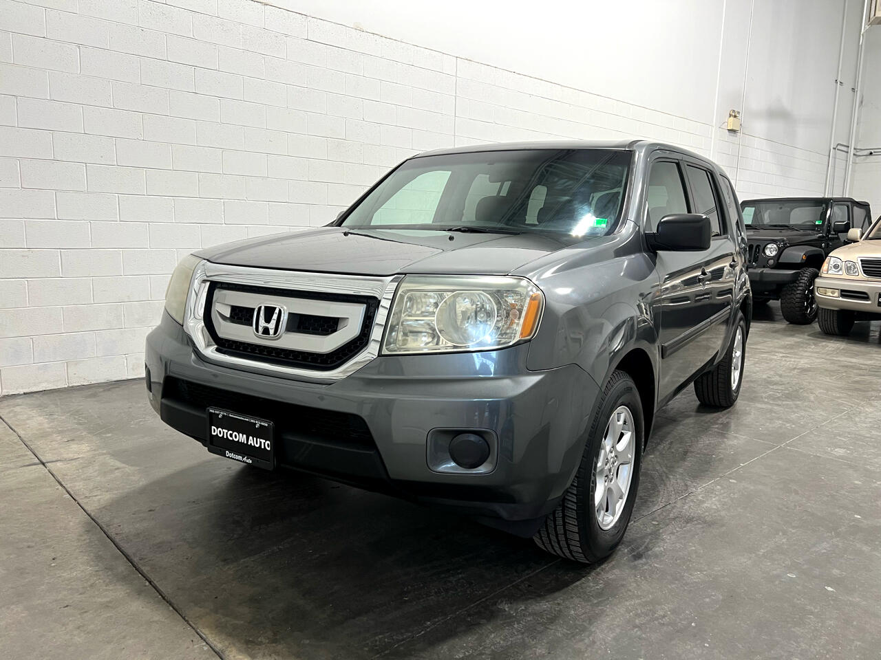 Honda Pilot LX 2WD 5-Spd AT 2010