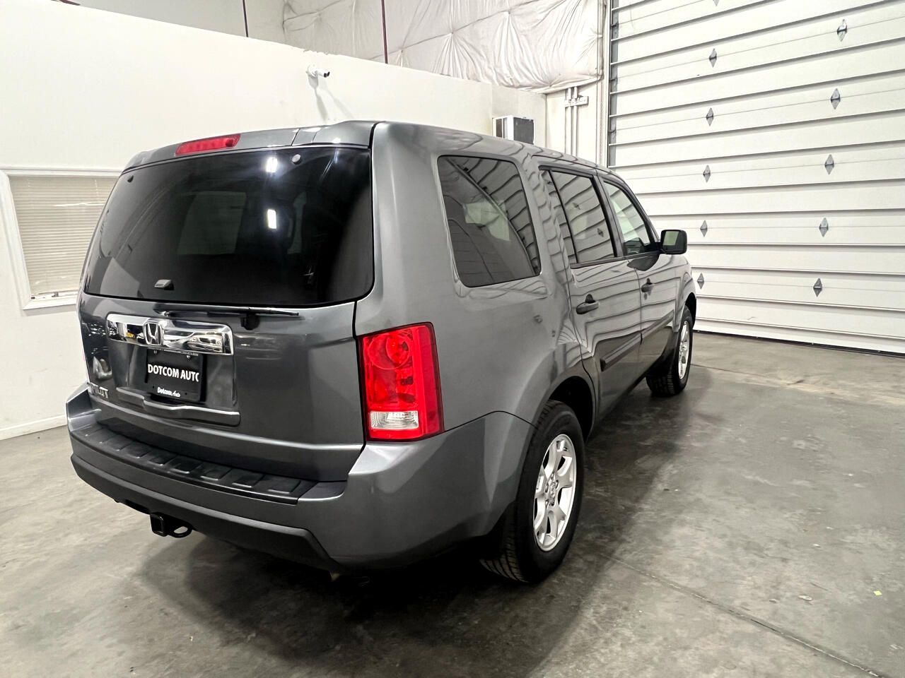 Honda Pilot LX 2WD 5-Spd AT 2010