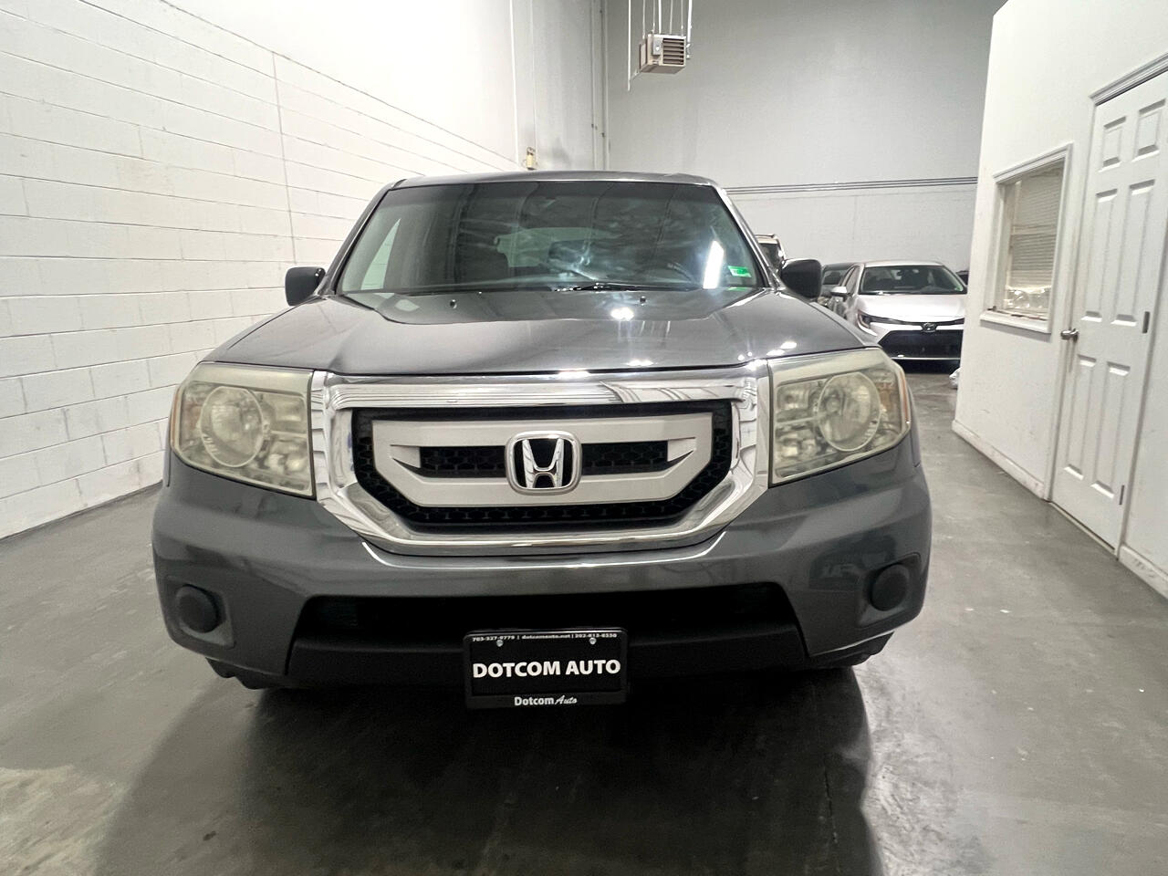 Honda Pilot LX 2WD 5-Spd AT 2010