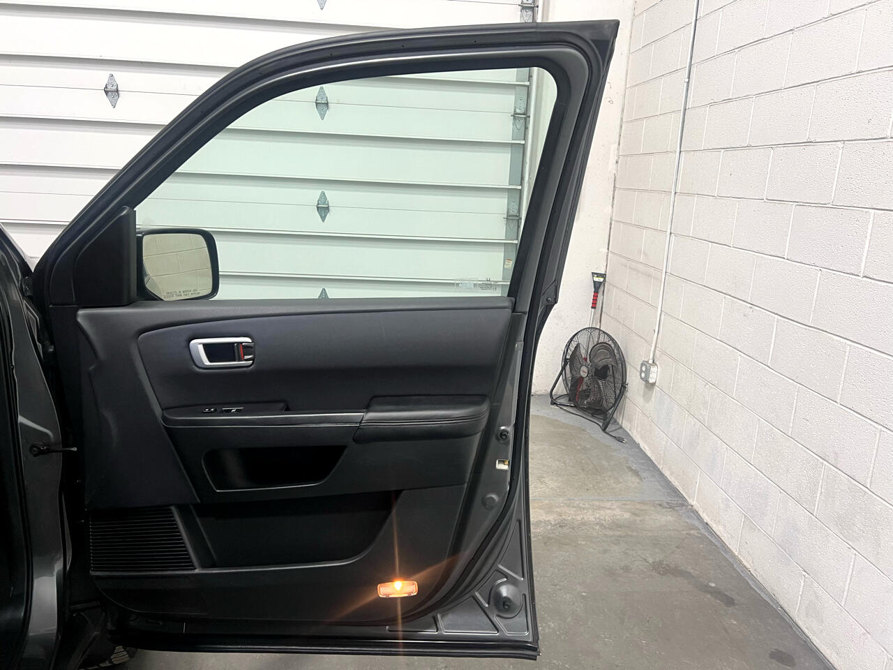 Honda Pilot LX 2WD 5-Spd AT 2010