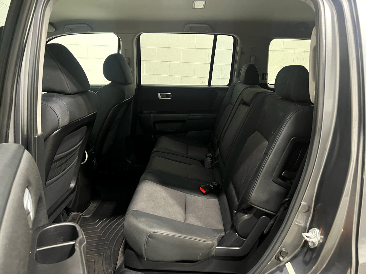 Honda Pilot LX 2WD 5-Spd AT 2010