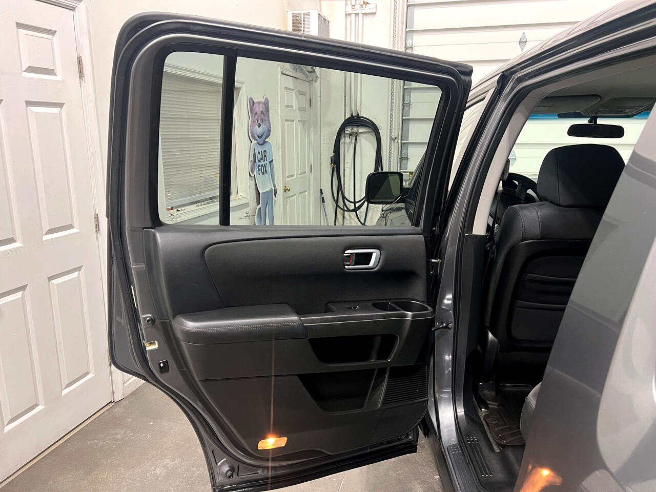 Honda Pilot LX 2WD 5-Spd AT 2010