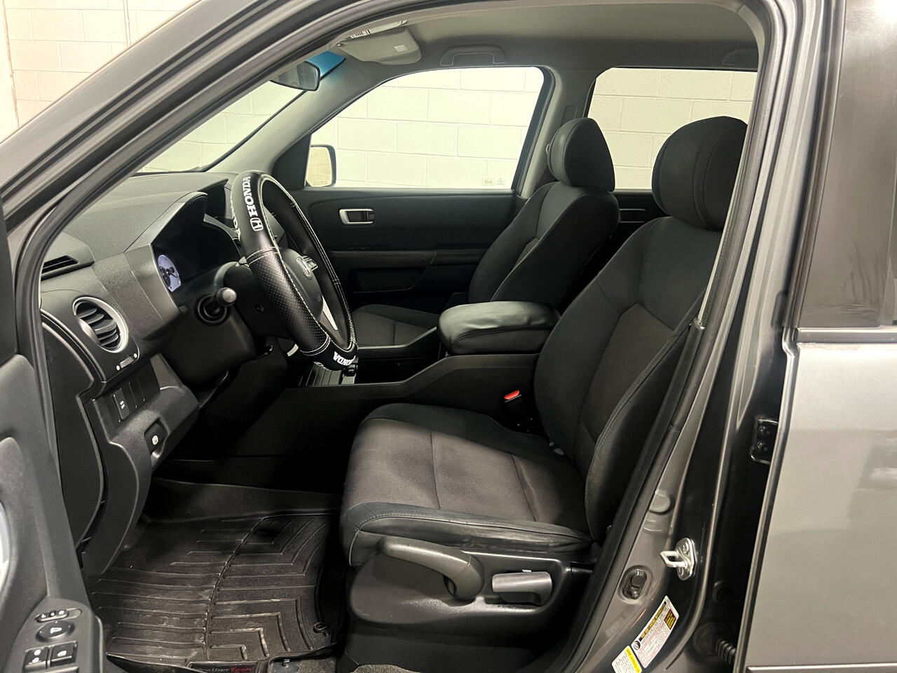 Honda Pilot LX 2WD 5-Spd AT 2010