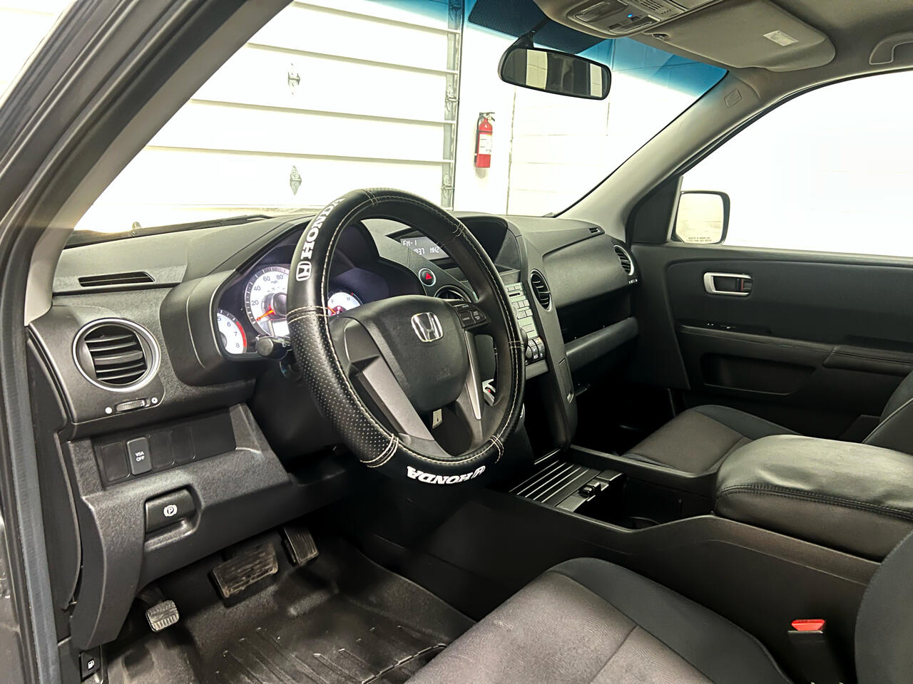 Honda Pilot LX 2WD 5-Spd AT 2010