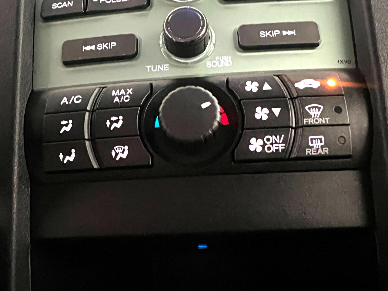 Honda Pilot LX 2WD 5-Spd AT 2010