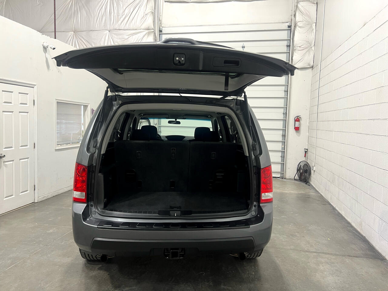 Honda Pilot LX 2WD 5-Spd AT 2010