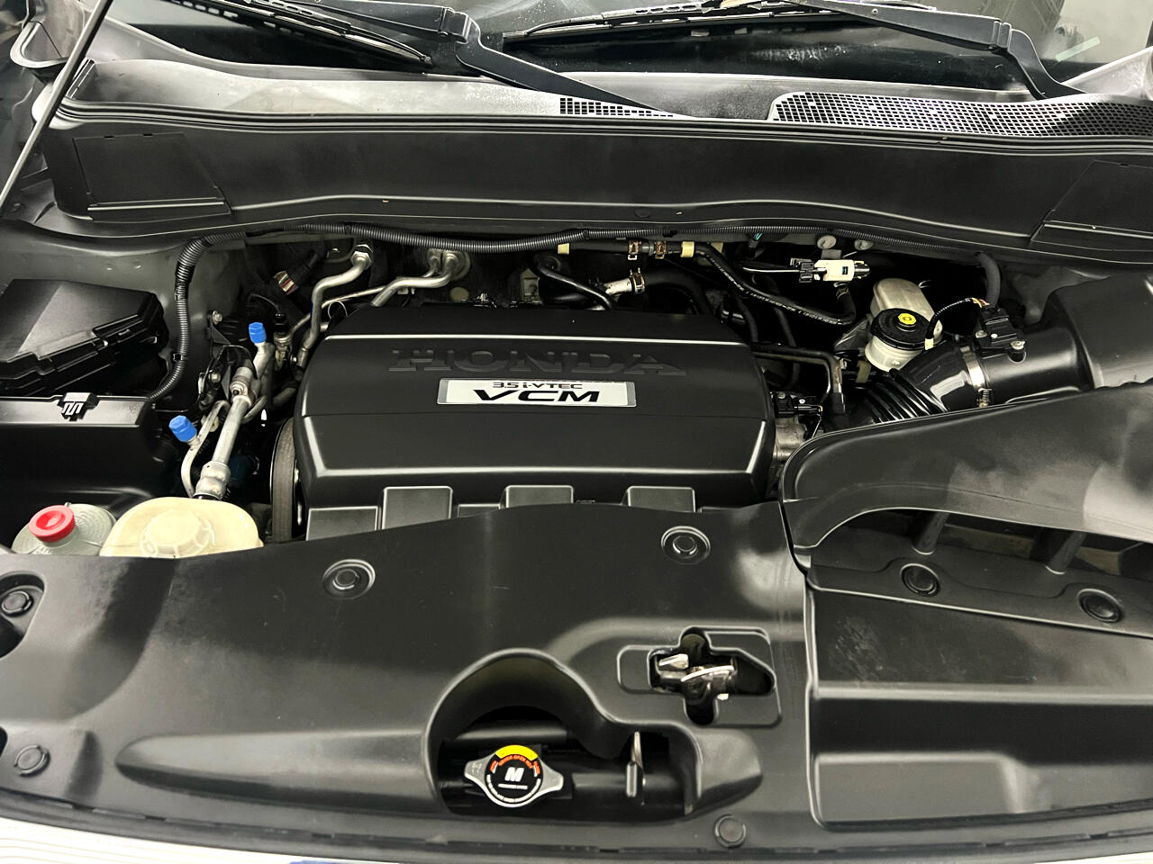 Honda Pilot LX 2WD 5-Spd AT 2010