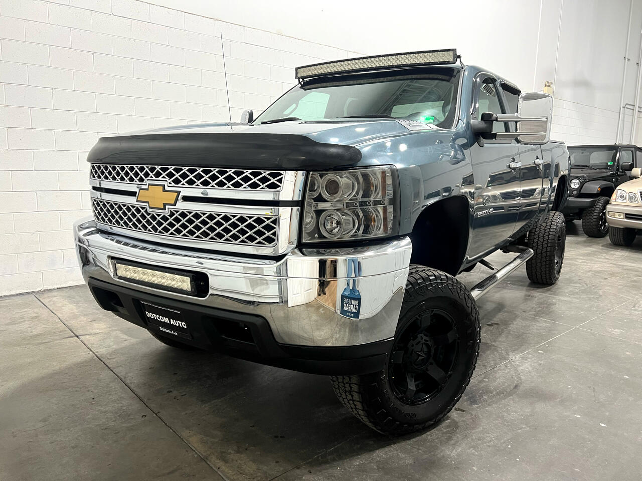 Chevrolet Silverado 2500HD LT Crew Cab 4WD 2012