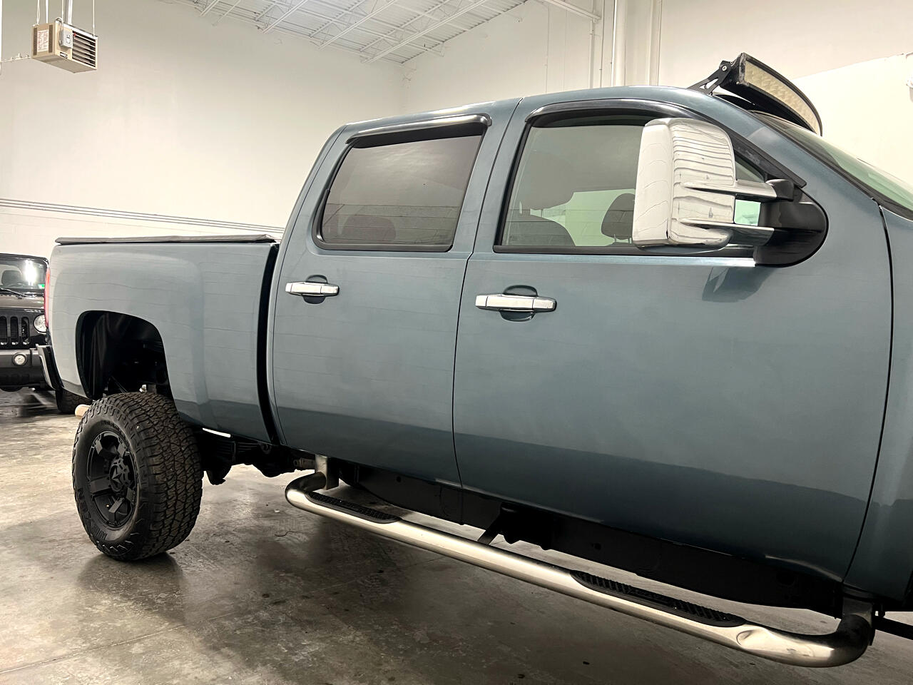 Chevrolet Silverado 2500HD LT Crew Cab 4WD 2012