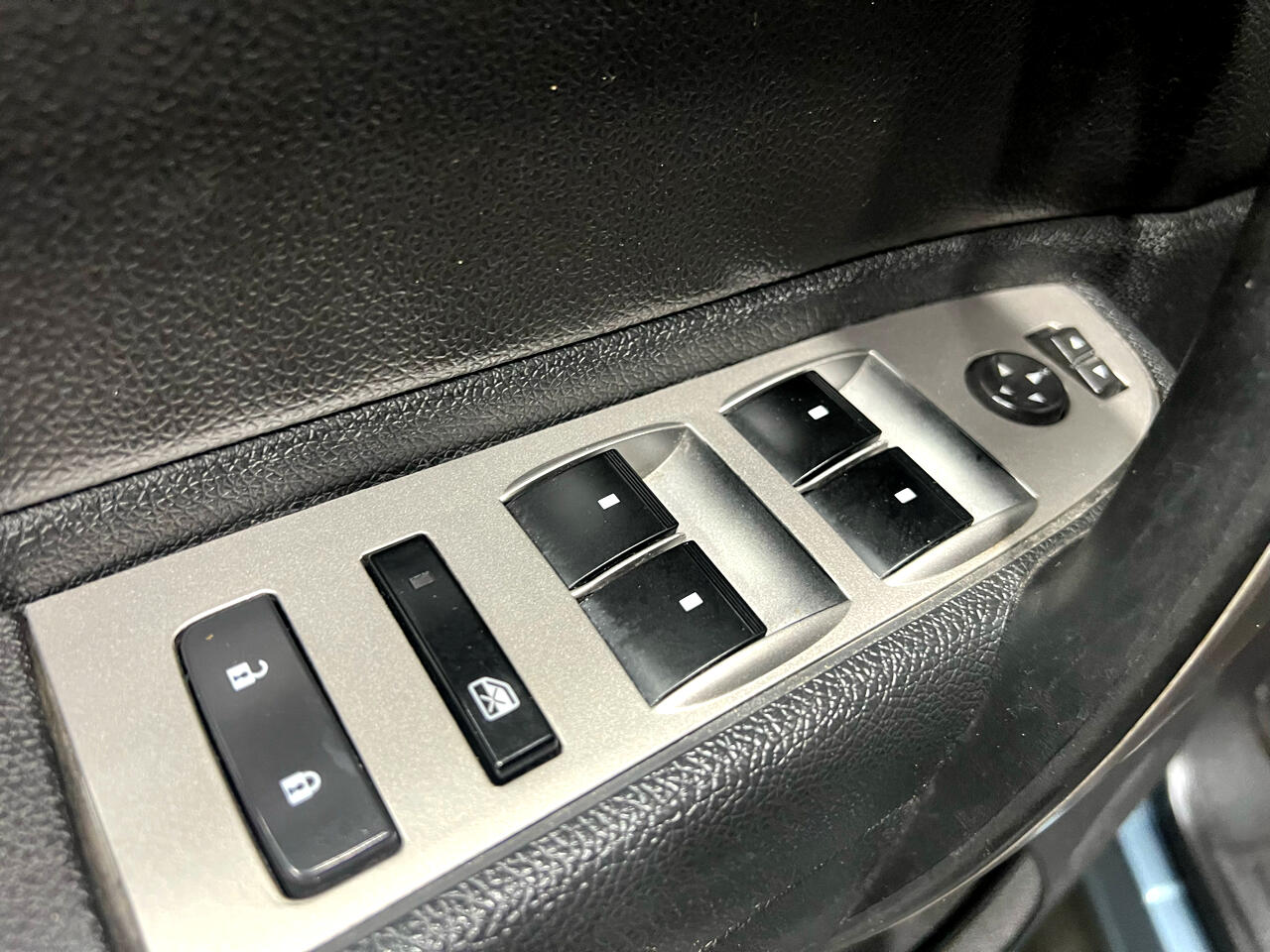 Chevrolet Silverado 2500HD LT Crew Cab 4WD 2012