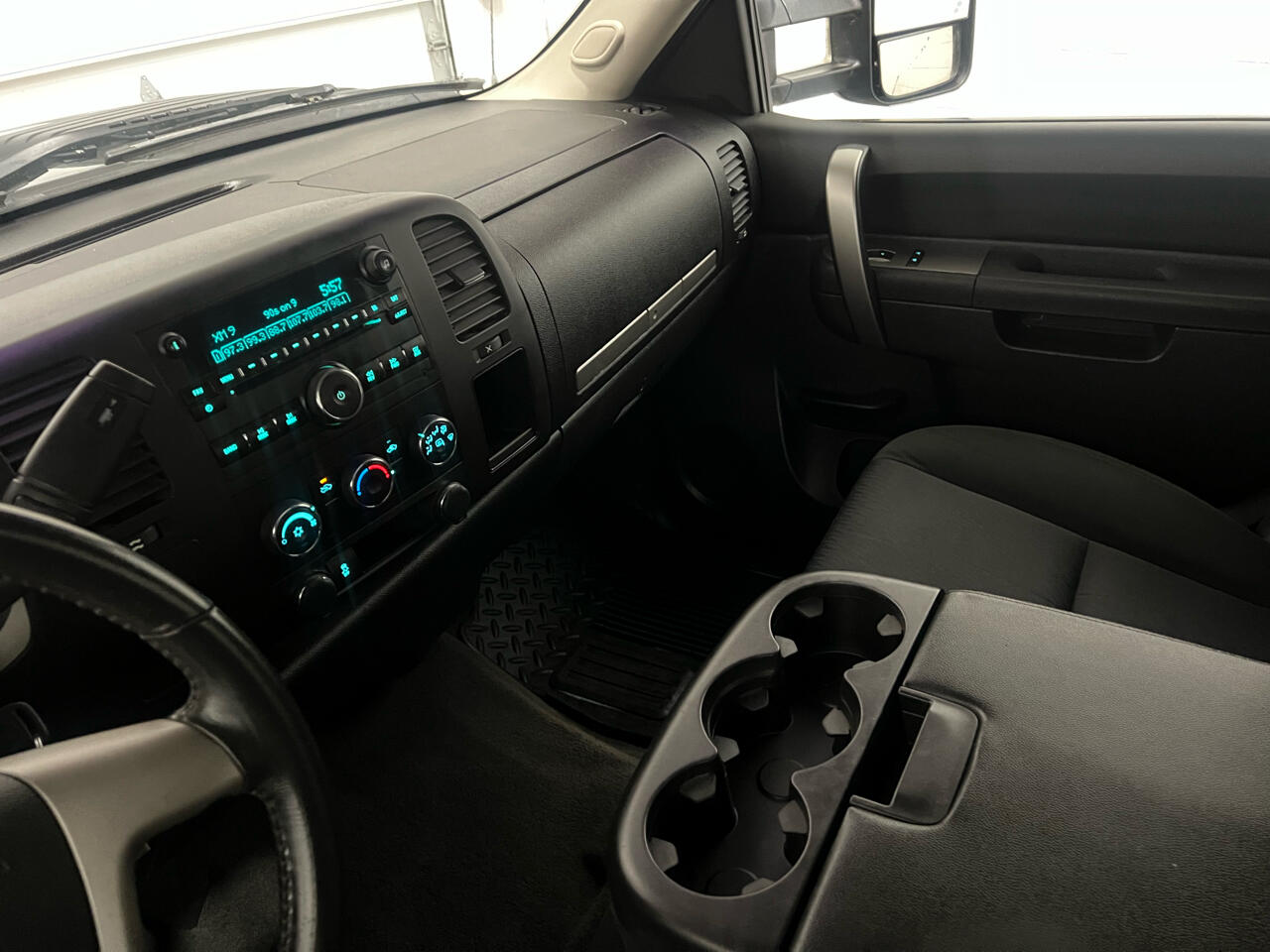 Chevrolet Silverado 2500HD LT Crew Cab 4WD 2012