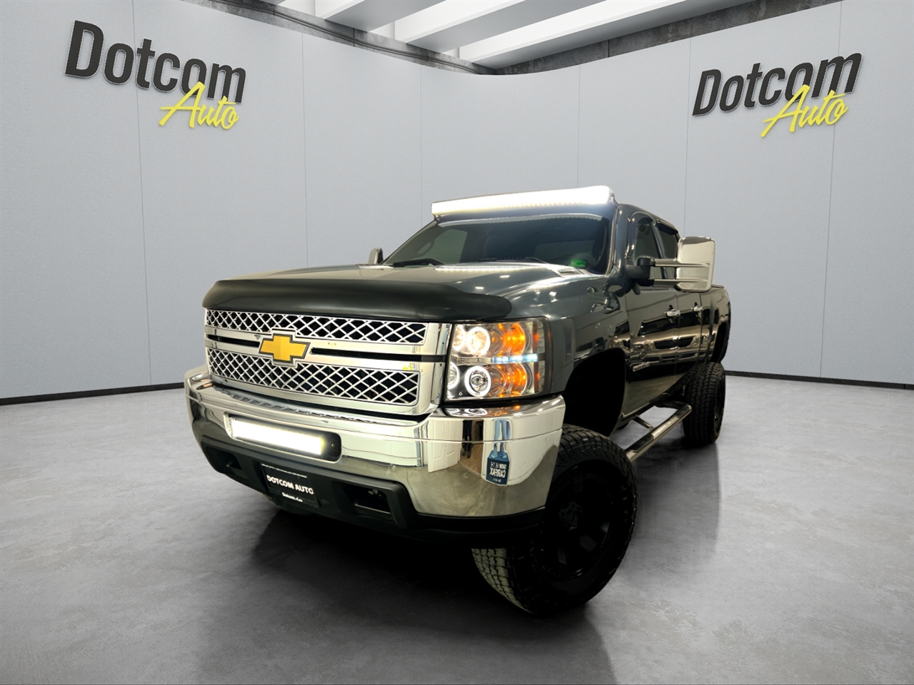 Chevrolet Silverado 2500HD LT Crew Cab 4WD 2012