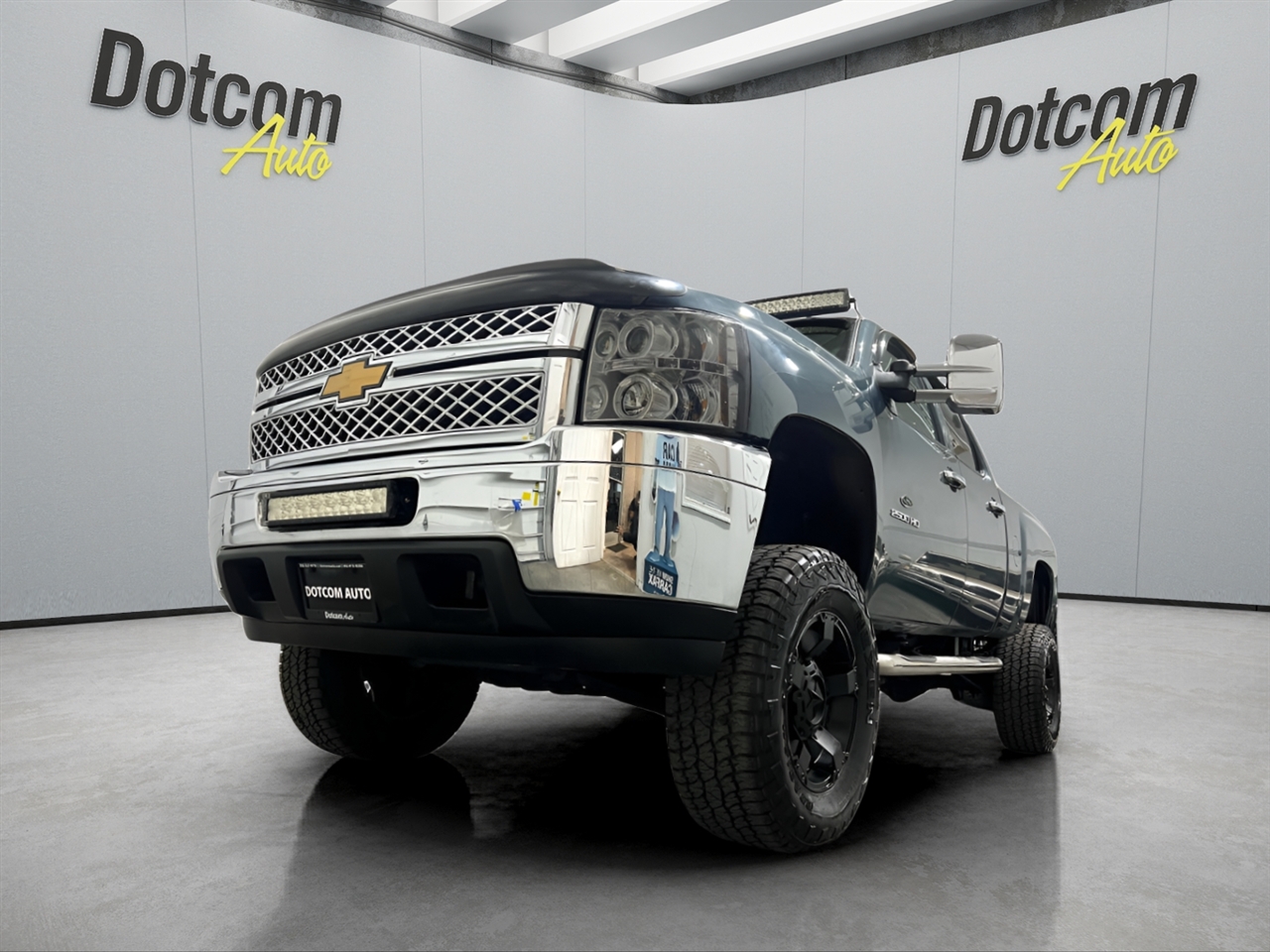 Chevrolet Silverado 2500HD LT Crew Cab 4WD 2012
