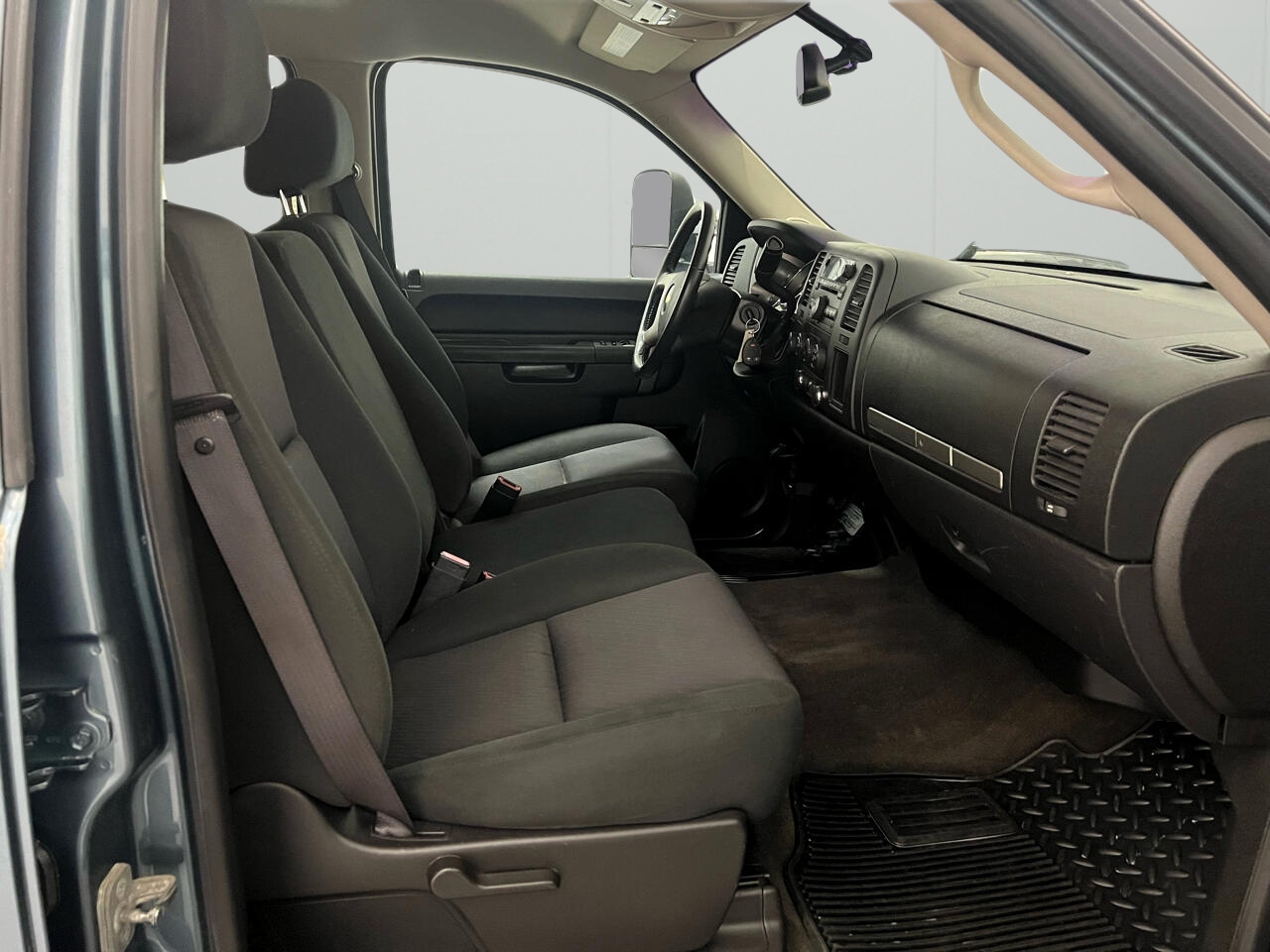 Chevrolet Silverado 2500HD LT Crew Cab 4WD 2012