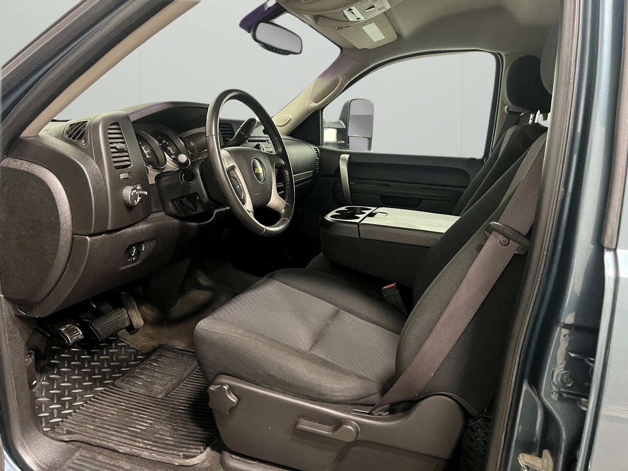 Chevrolet Silverado 2500HD LT Crew Cab 4WD 2012