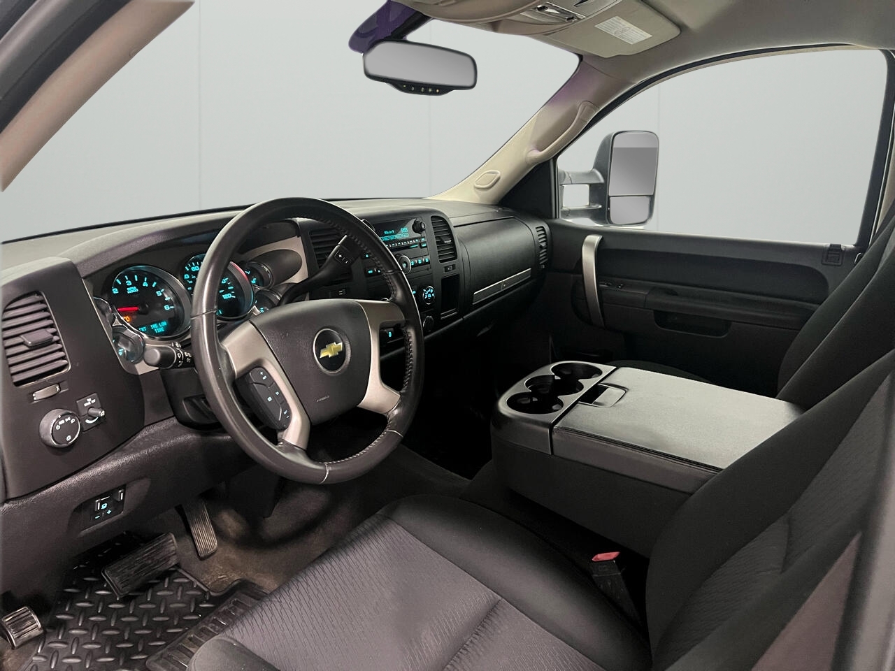 Chevrolet Silverado 2500HD LT Crew Cab 4WD 2012