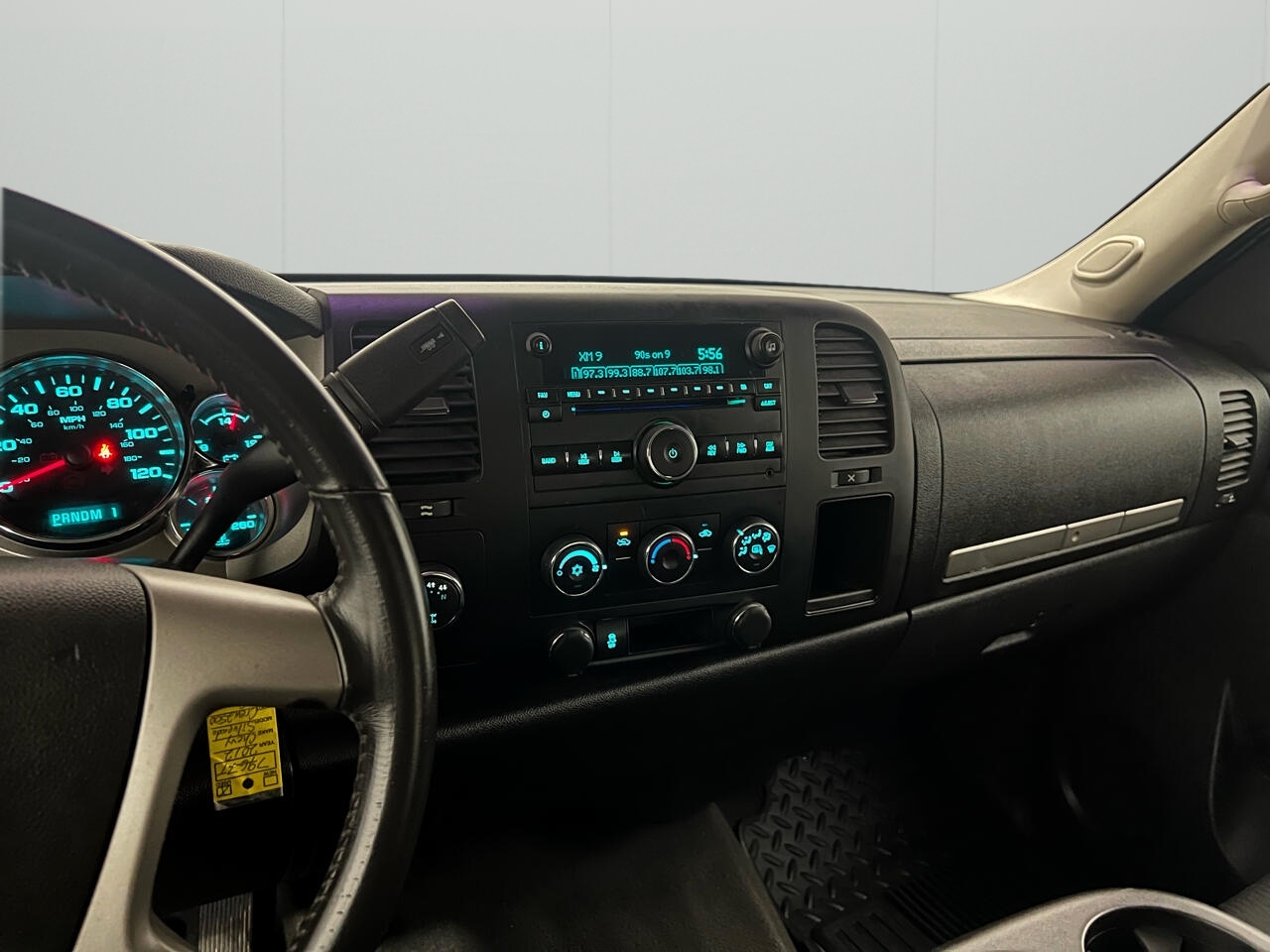 Chevrolet Silverado 2500HD LT Crew Cab 4WD 2012