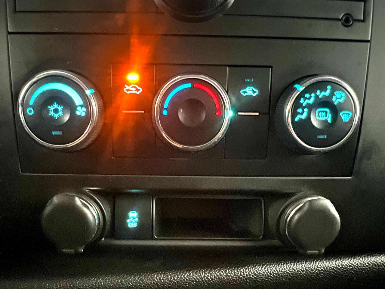 Chevrolet Silverado 2500HD LT Crew Cab 4WD 2012