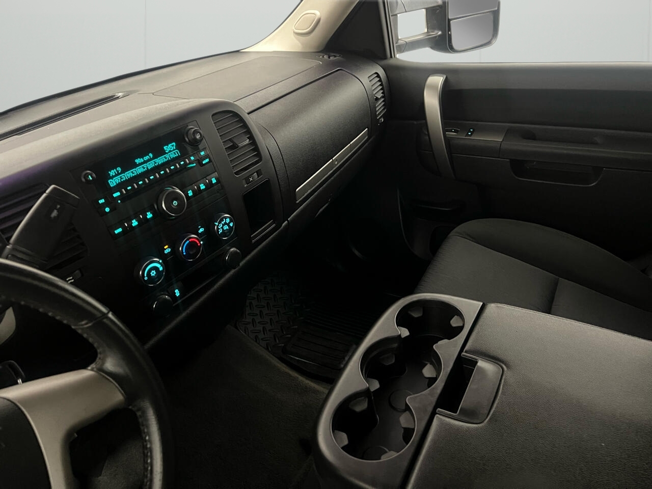 Chevrolet Silverado 2500HD LT Crew Cab 4WD 2012