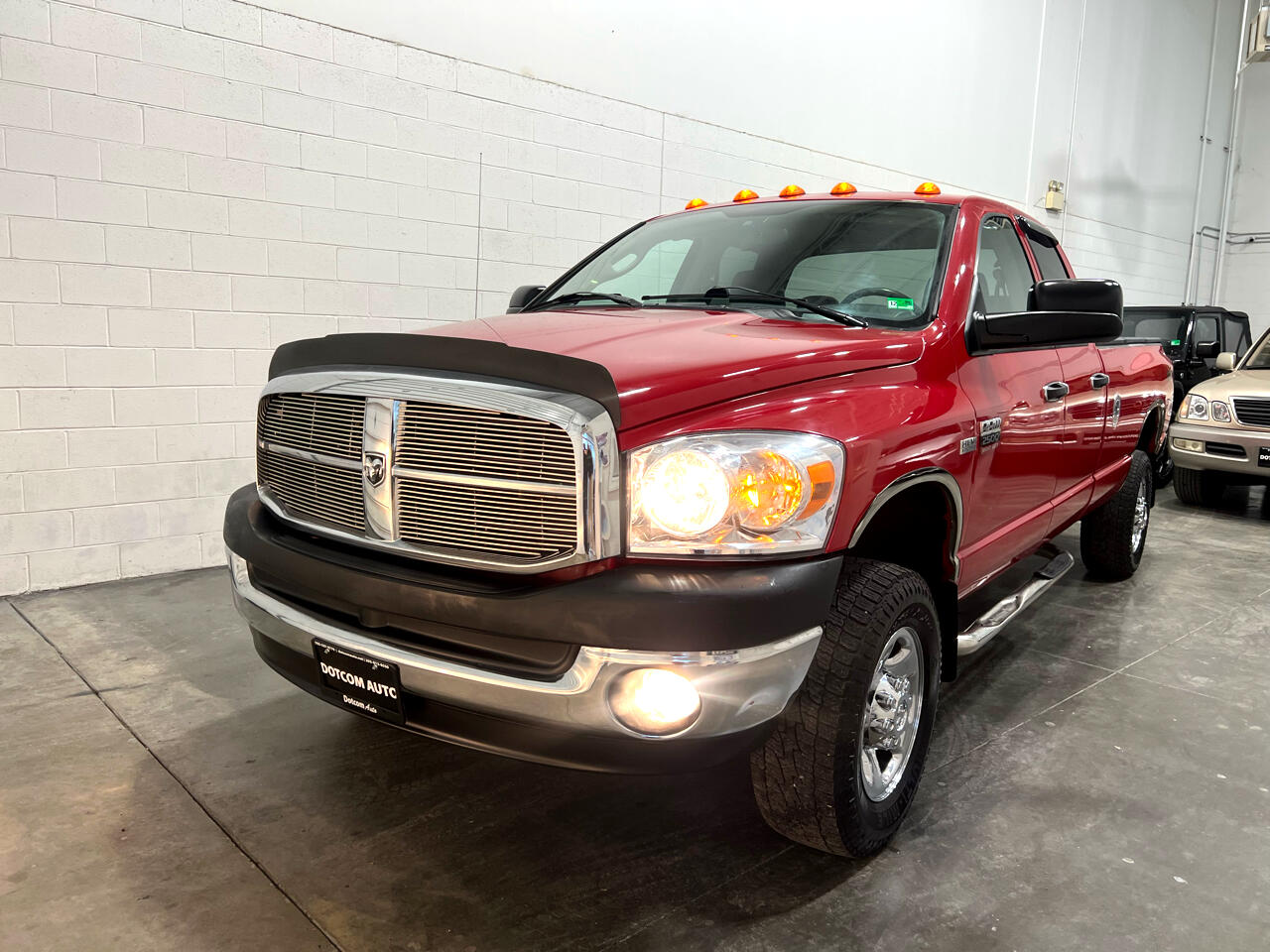 Dodge Ram 2500 SXT Quad Cab Long Bed 4WD 2009