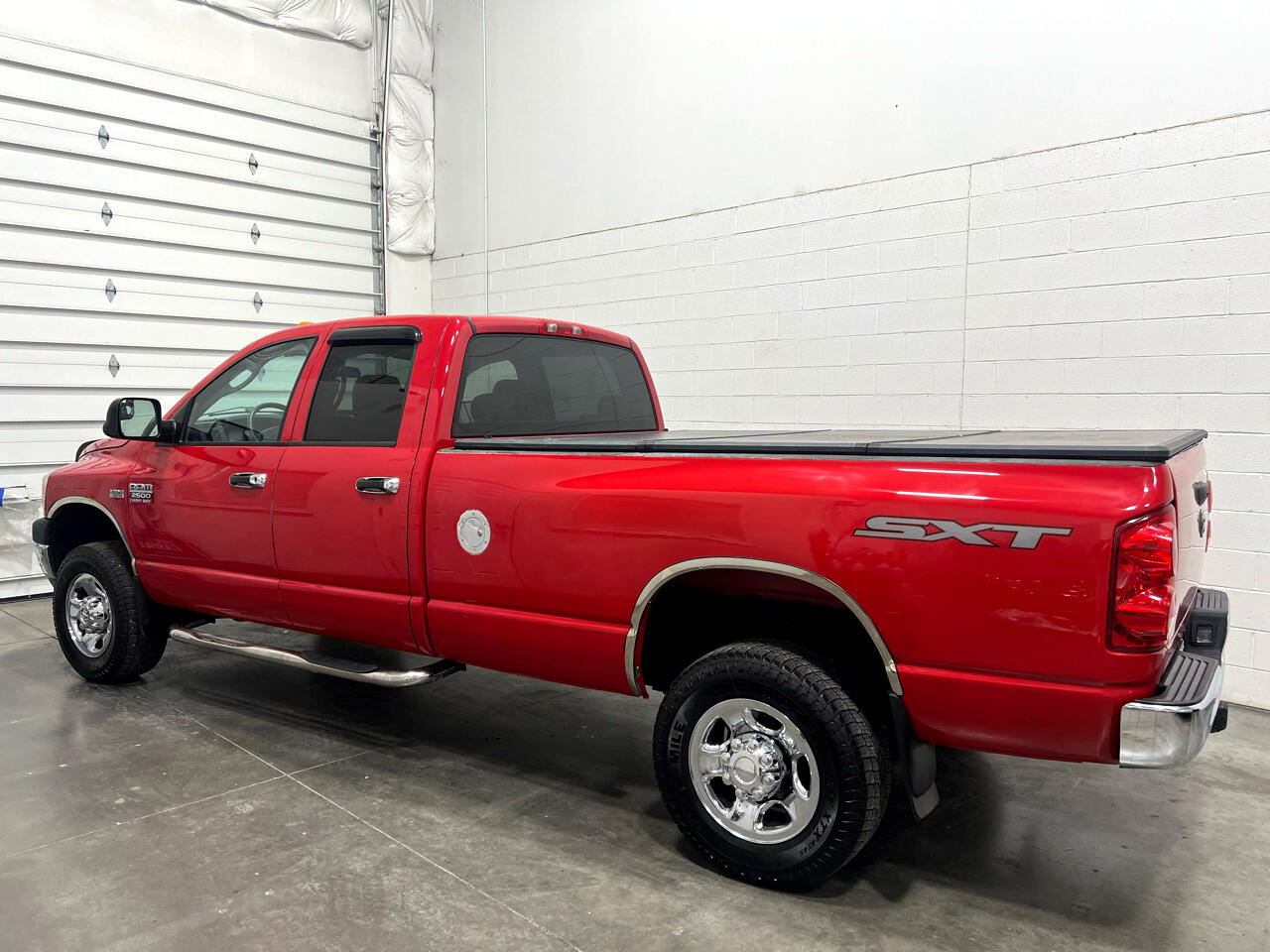 Dodge Ram 2500 SXT Quad Cab Long Bed 4WD 2009