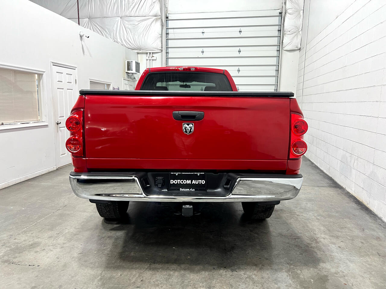 Dodge Ram 2500 SXT Quad Cab Long Bed 4WD 2009