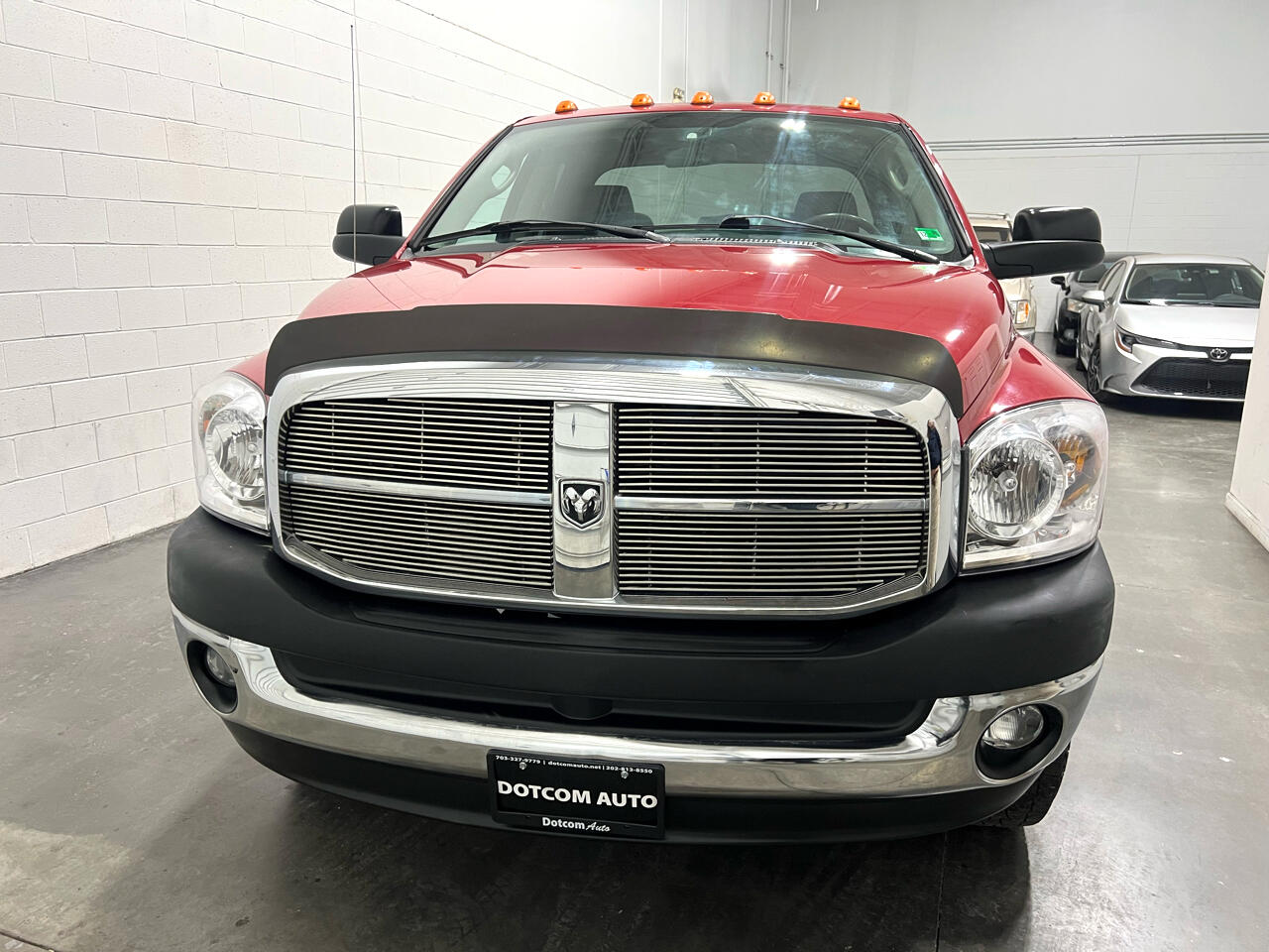 Dodge Ram 2500 SXT Quad Cab Long Bed 4WD 2009