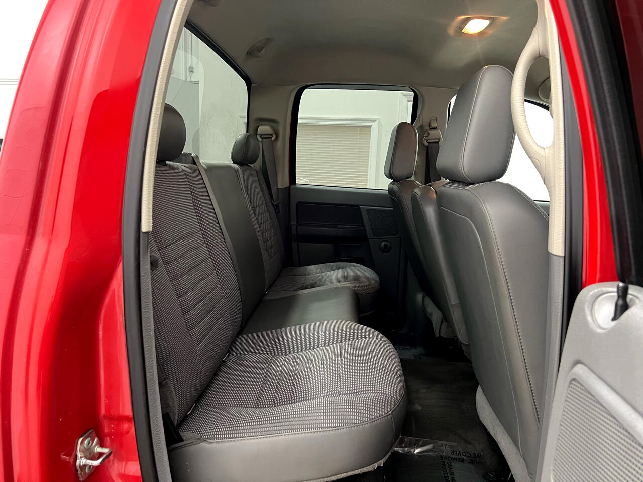 Dodge Ram 2500 SXT Quad Cab Long Bed 4WD 2009