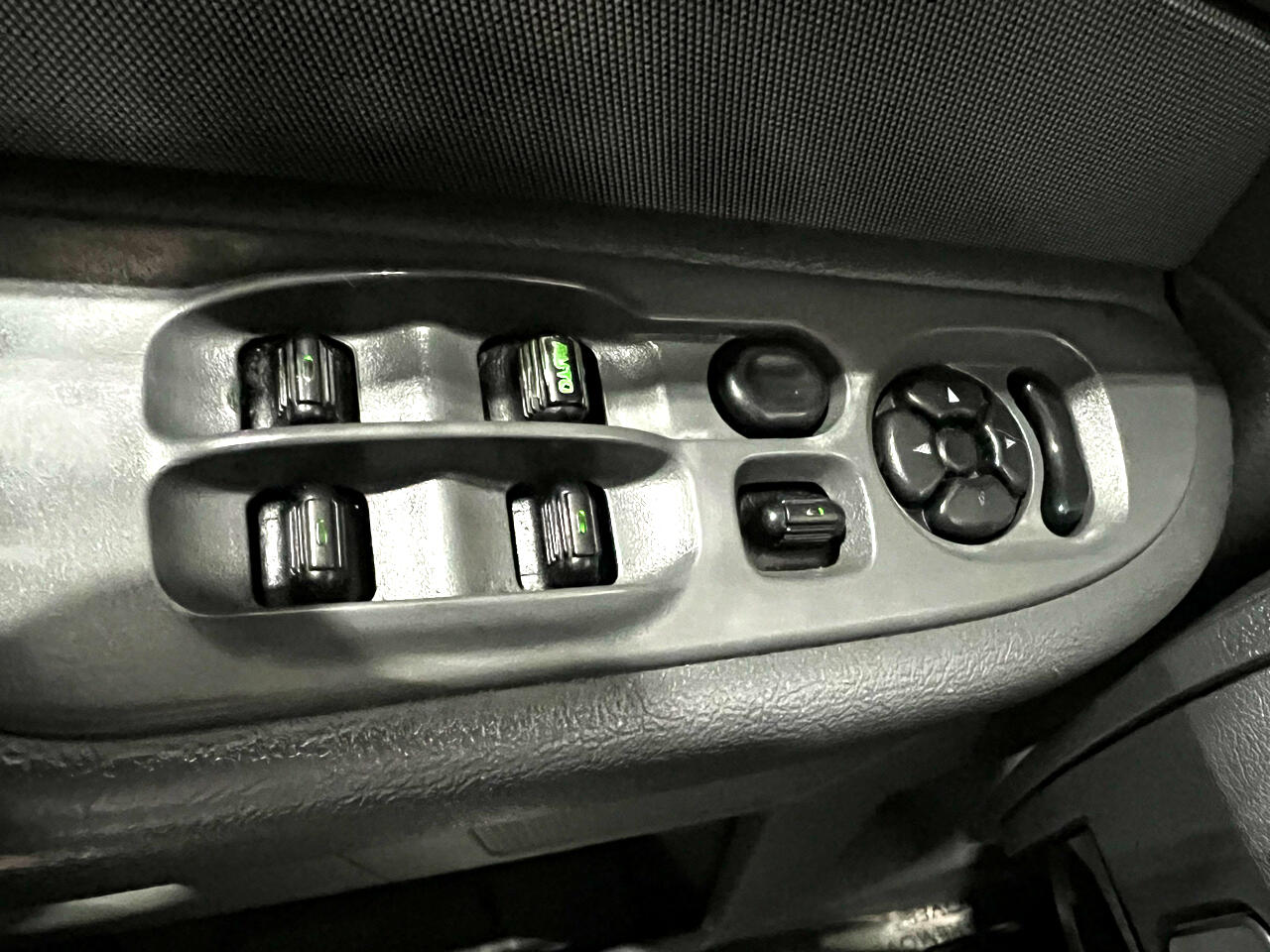 Dodge Ram 2500 SXT Quad Cab Long Bed 4WD 2009