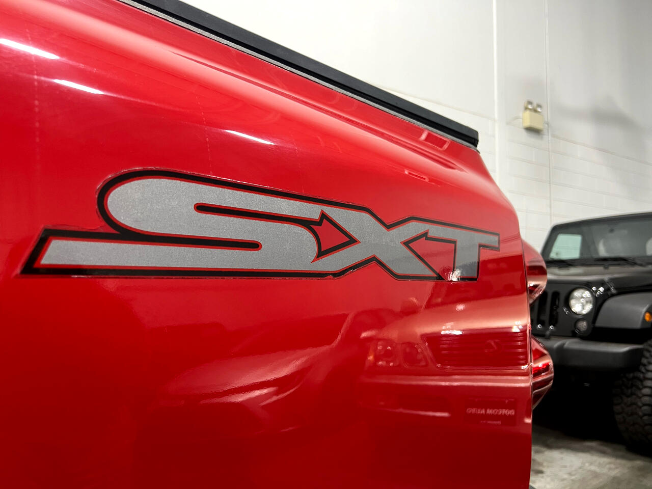 Dodge Ram 2500 SXT Quad Cab Long Bed 4WD 2009