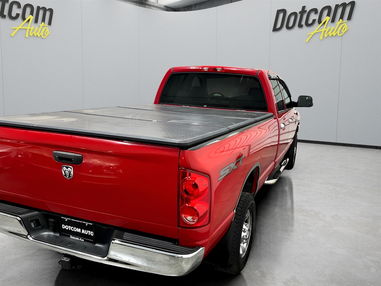 Dodge Ram 2500 SXT Quad Cab Long Bed 4WD 2009